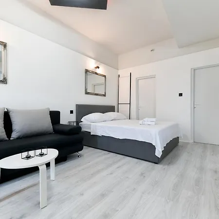 Apartment Lusy Lo Zadar Exterior foto