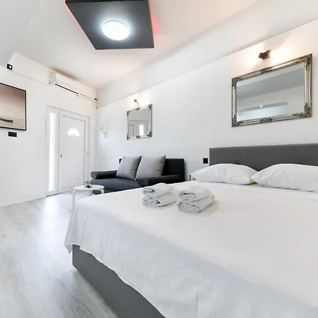 Apartment Lusy Lo Zadar Exterior foto
