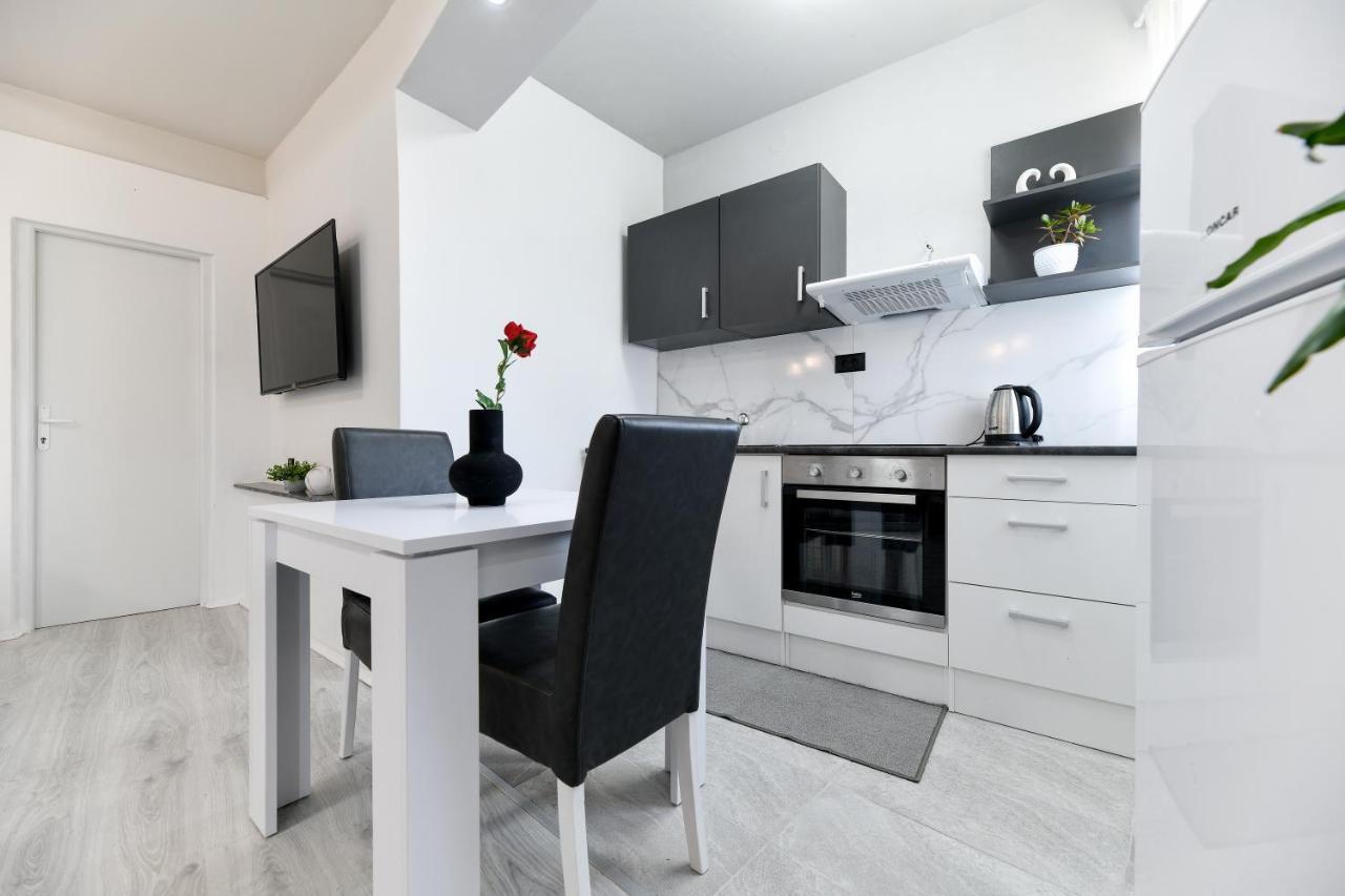 Lusy Lo Apartamento Zadar